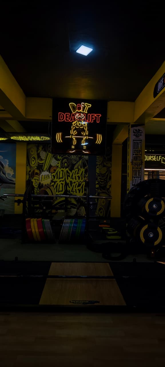 SM Fitness gym interior 7