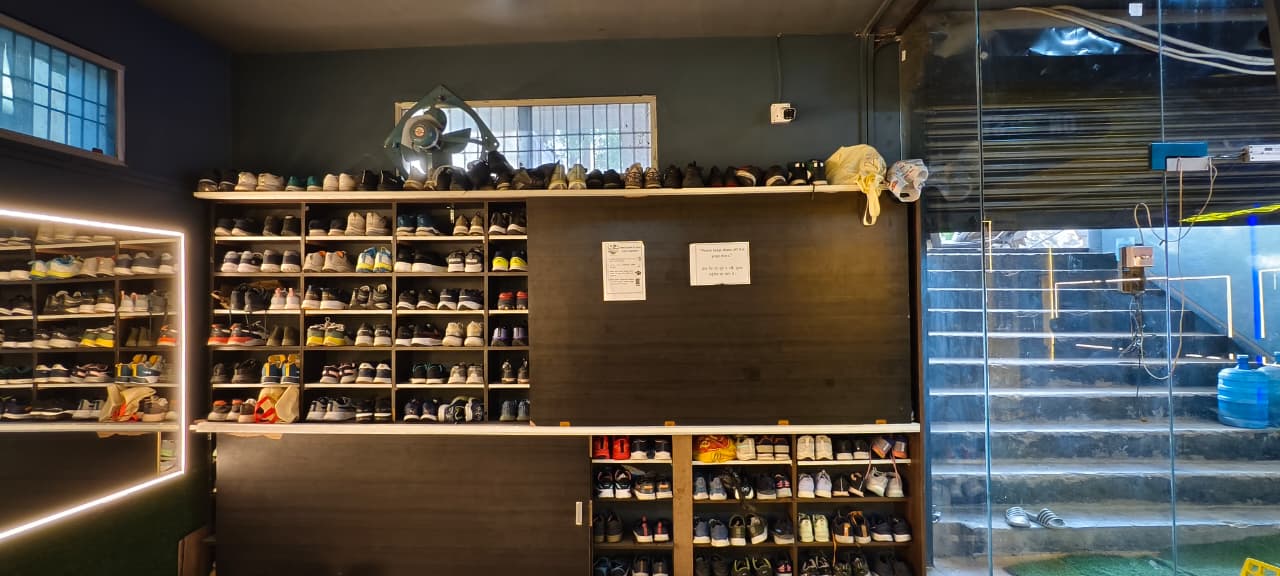 SM Fitness gym interior 3